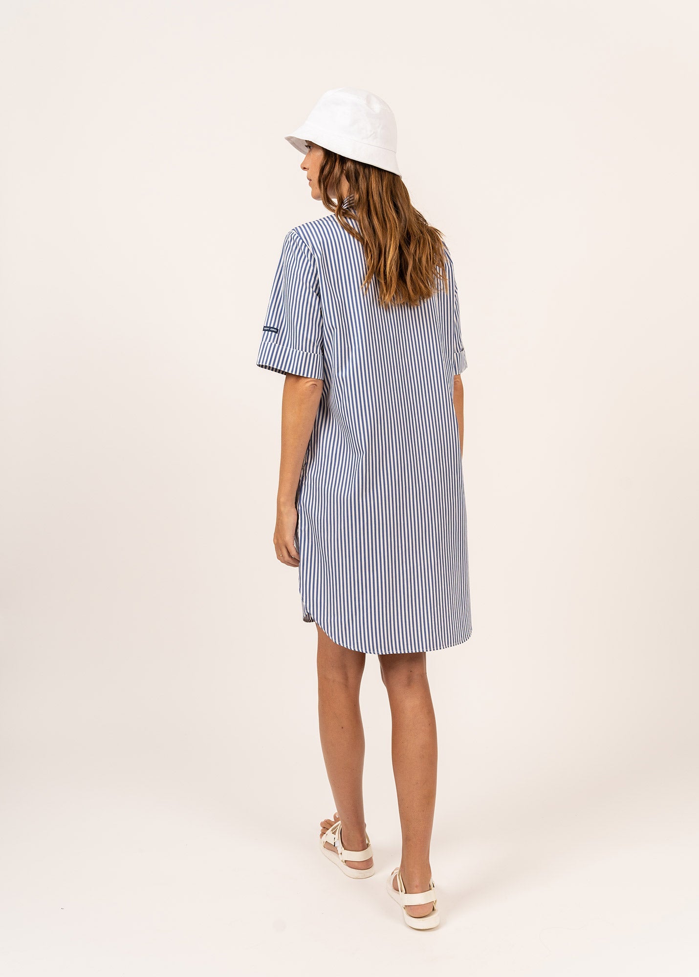 L¨¦onie shirt dress - short sleeves, with pockets (BLANC/BLEU)