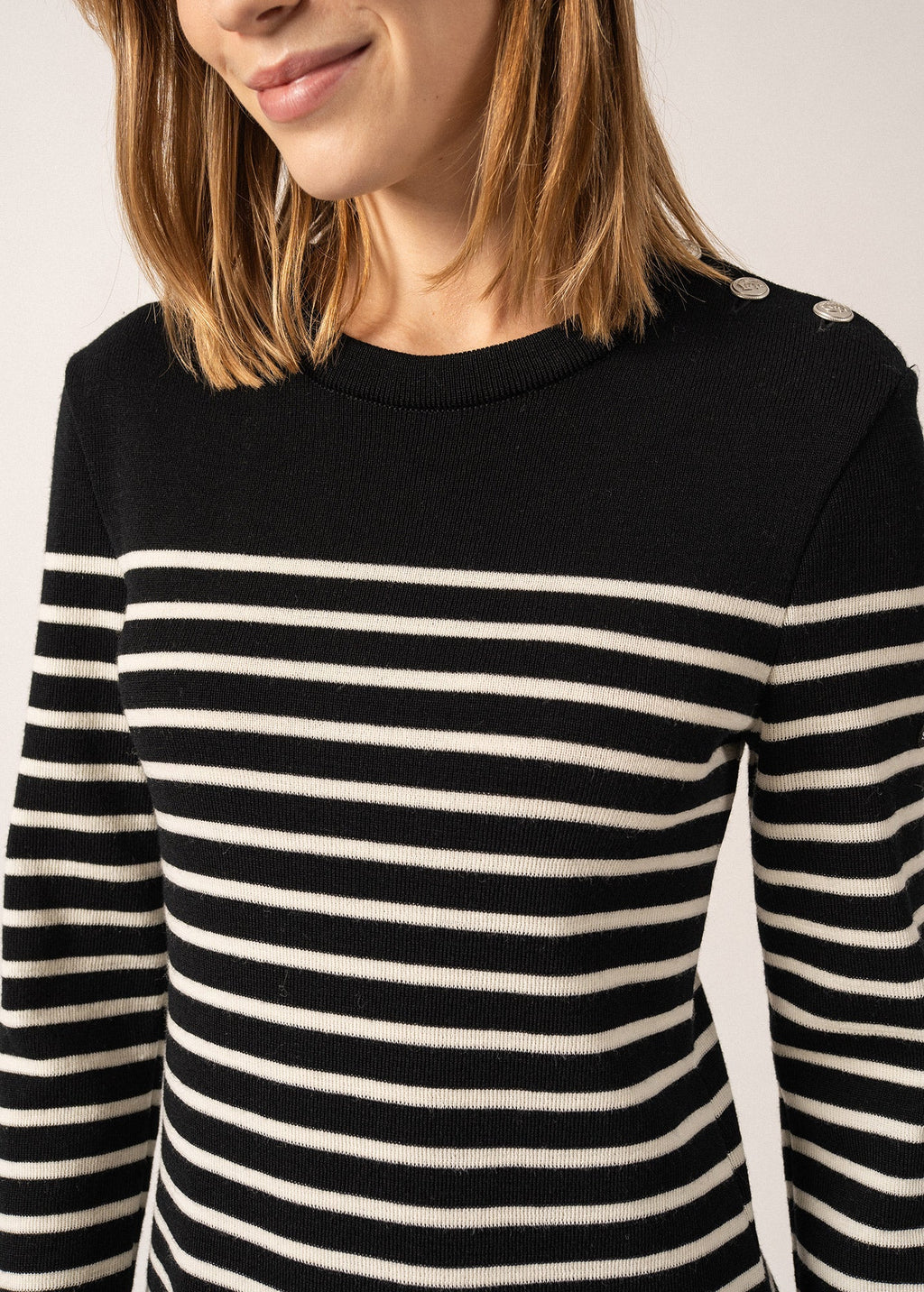 Grande Mar¨¦e striped jumper dress - in wool, shoulder buttoning (NOIR/ECUME)